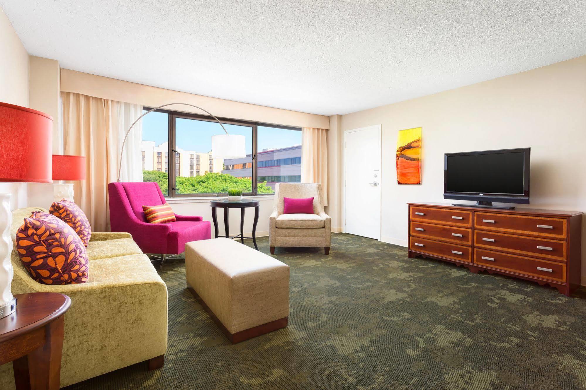 Holiday Inn Secaucus Meadowlands Exteriör bild